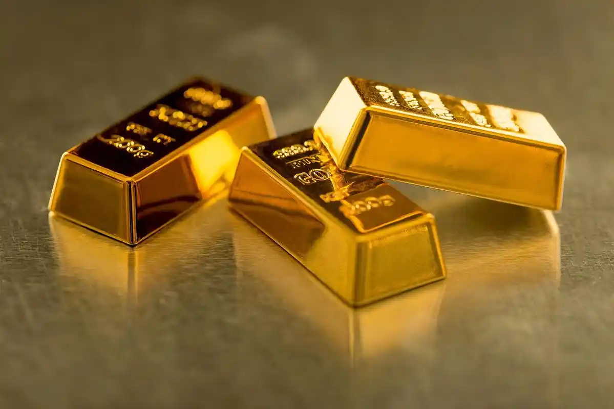 金银亚洲时段震荡上行，晚盘操作要点解析